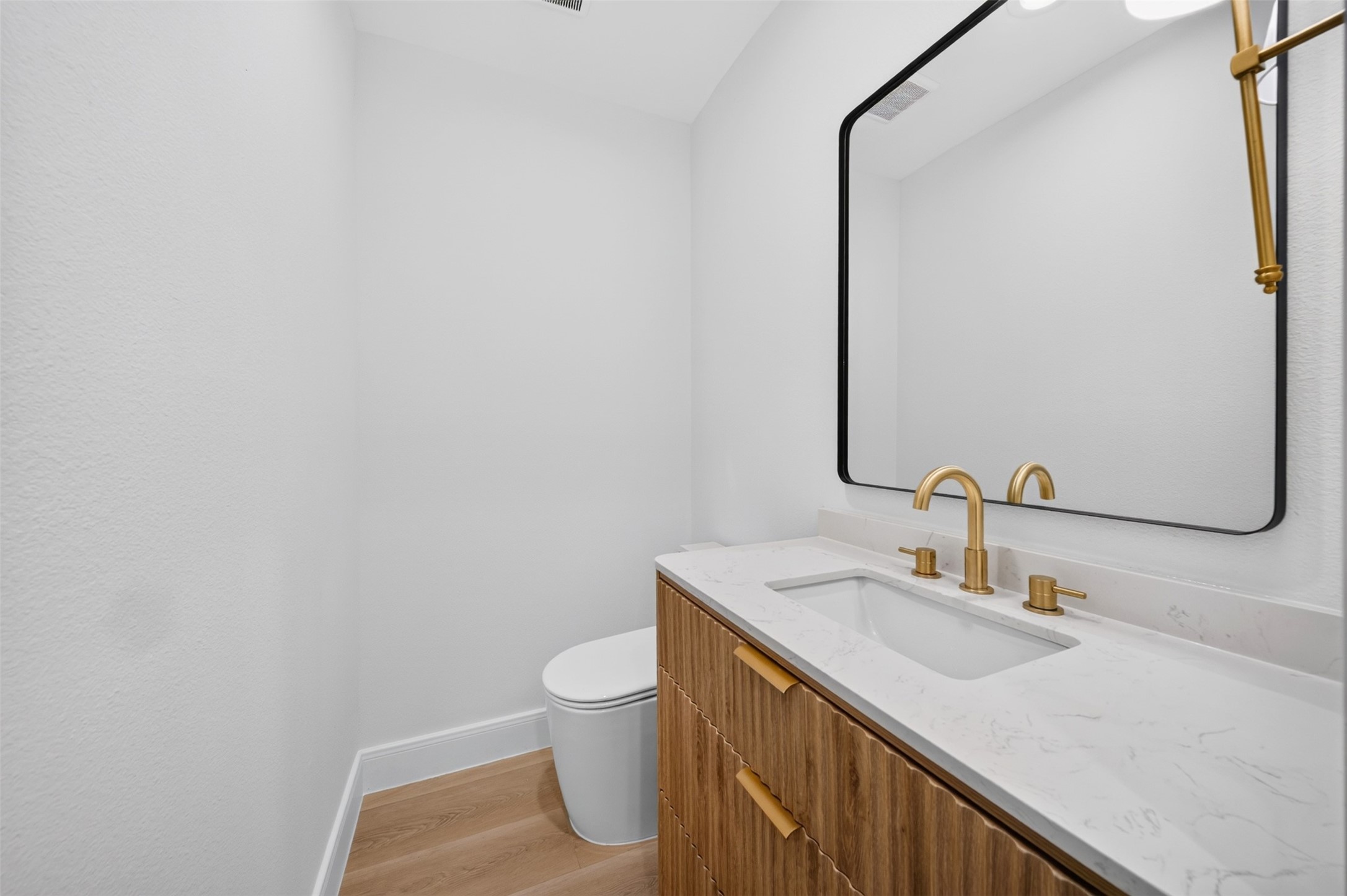 2126 Chimney Rock Road Property Photo 28