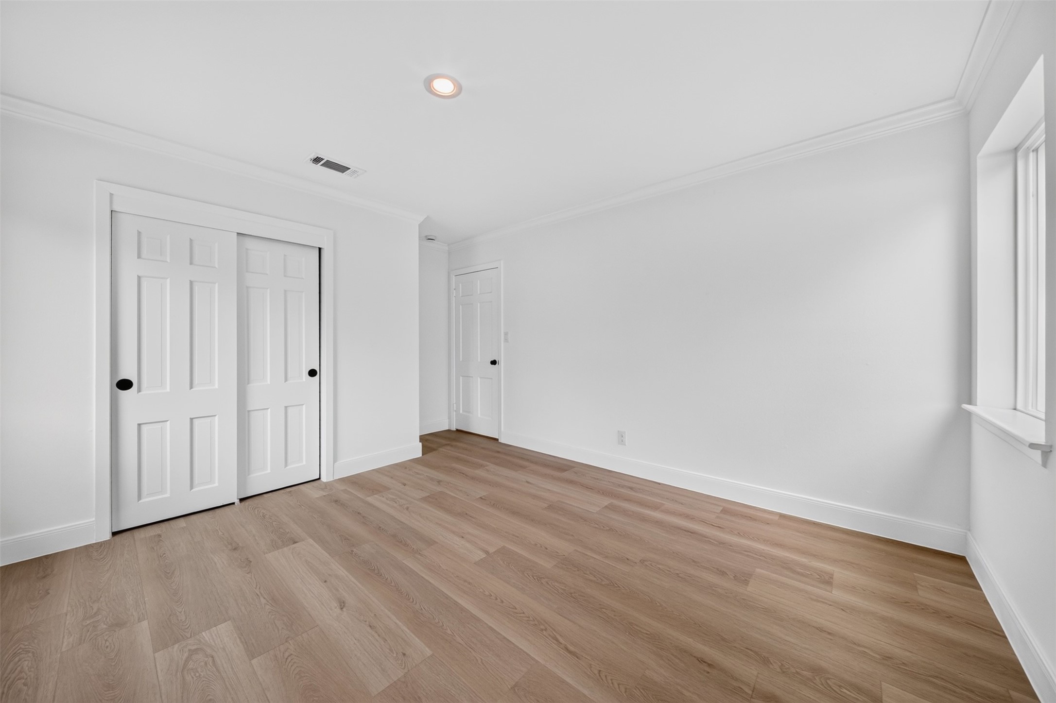 2126 Chimney Rock Road Property Photo 30