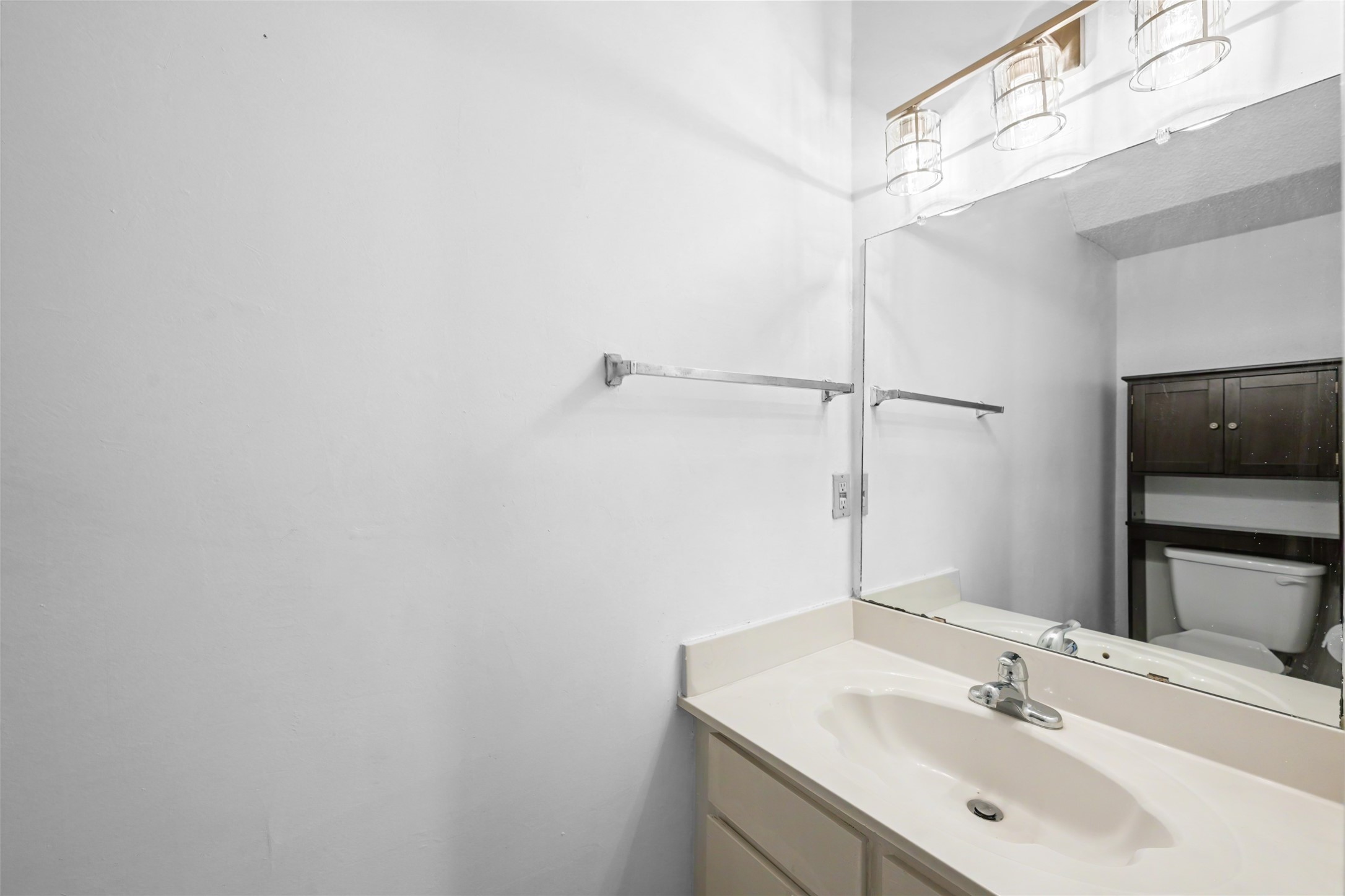 7575 Cambridge Street 1304 Property Photo 19