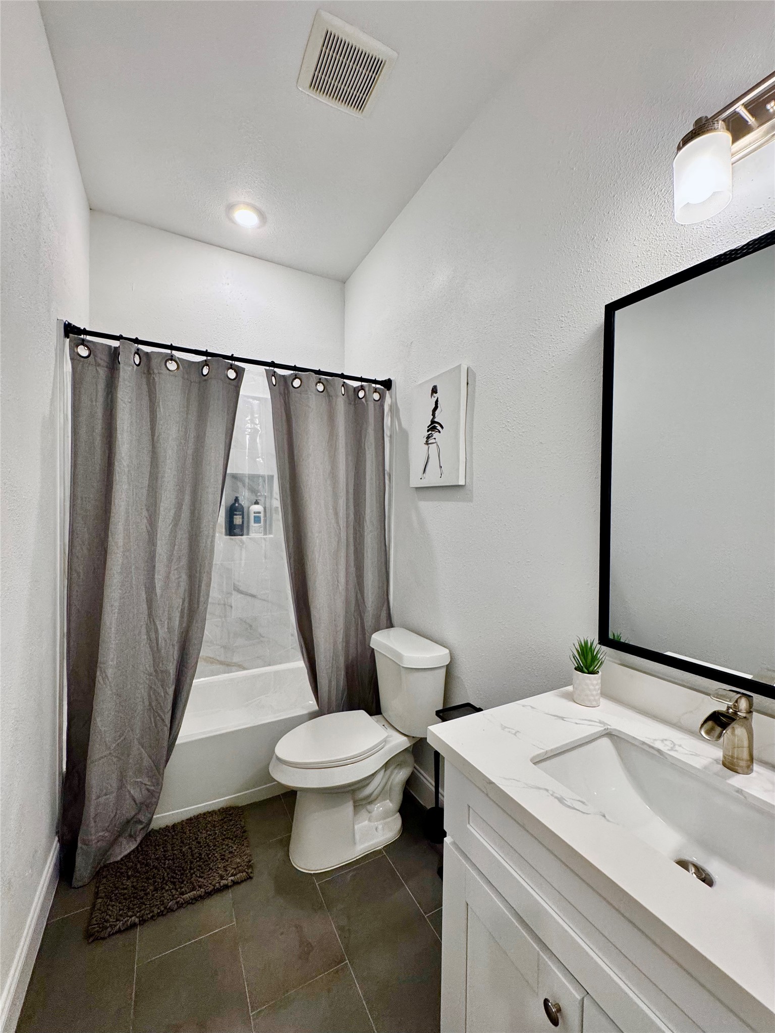 5306 Ridgeway Drive A Property Photo 9