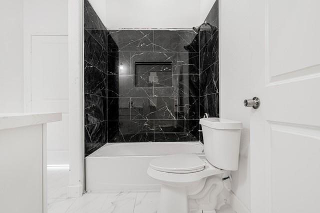 5306 Ridgeway Drive A Property Photo 12