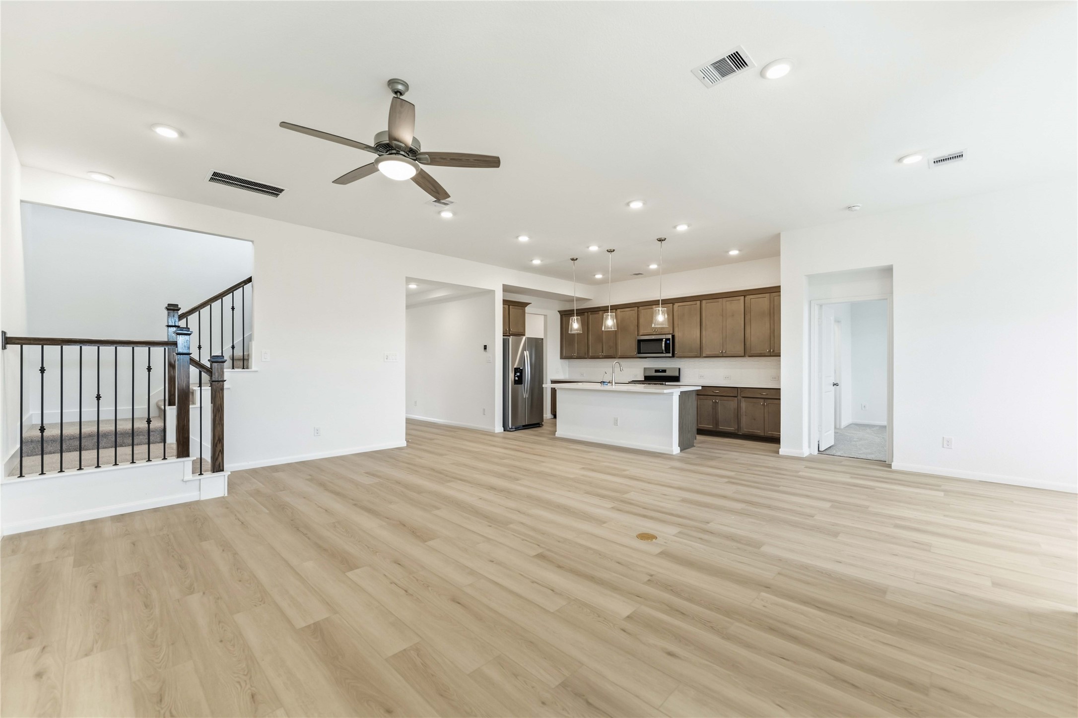 5622 Bermuda Sands Drive Property Photo 13