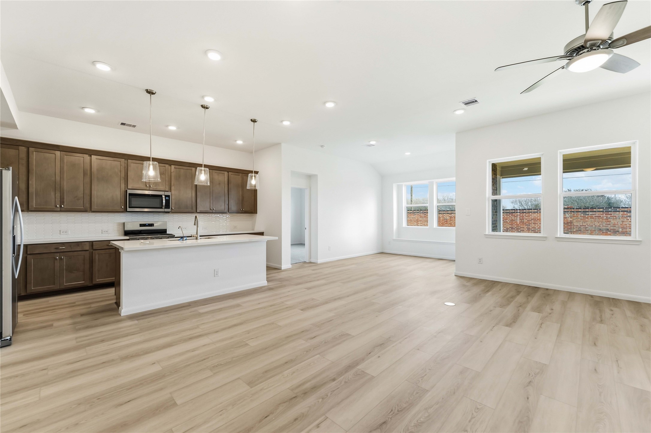 5622 Bermuda Sands Drive Property Photo 14