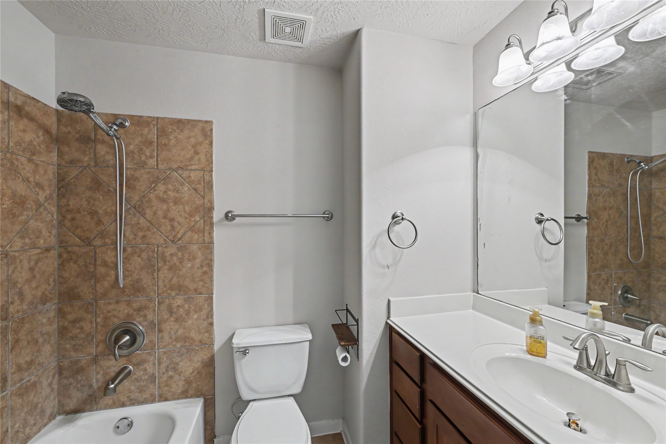 24703 Sandusky Drive Property Photo 23