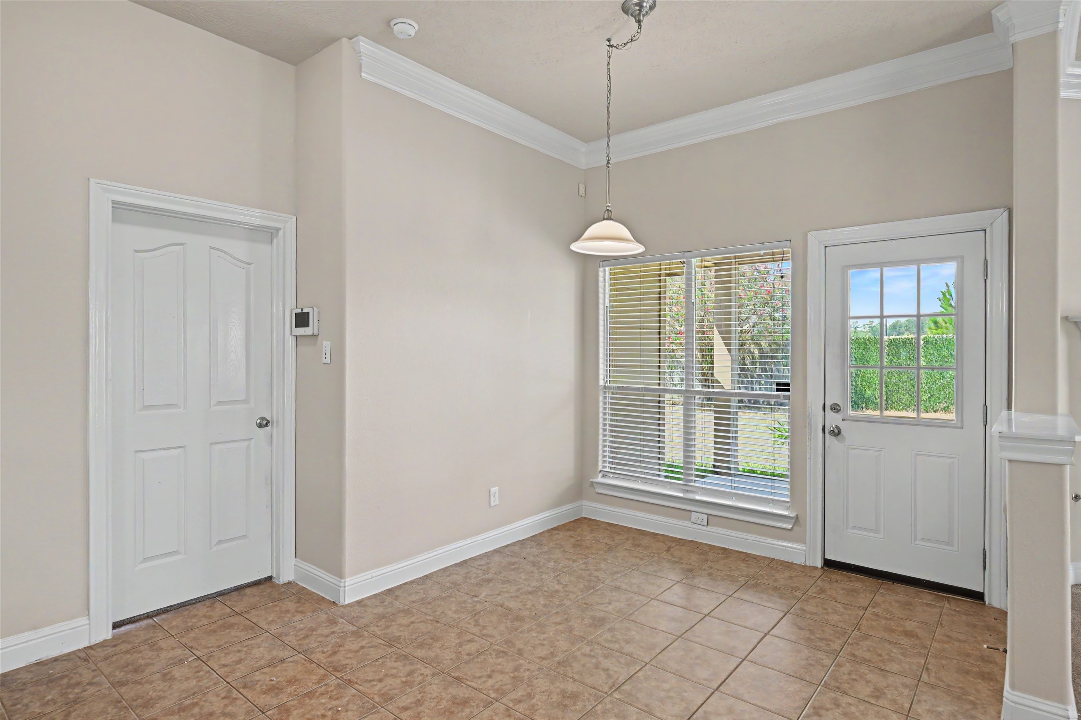 24703 Sandusky Drive Property Photo 25
