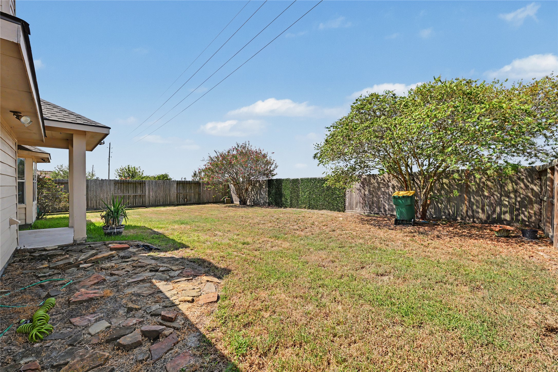 24703 Sandusky Drive Property Photo 28