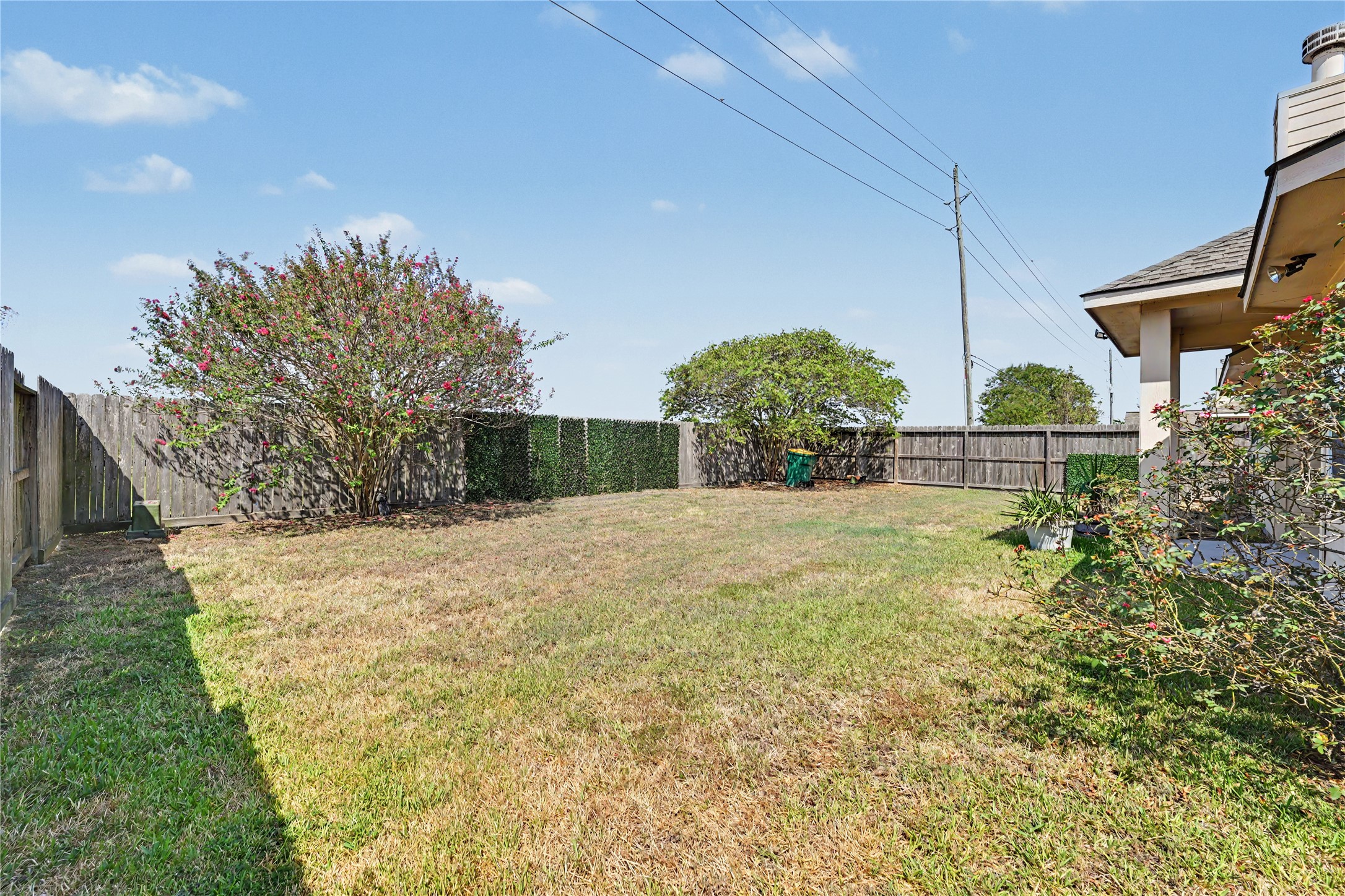 24703 Sandusky Drive Property Photo 29