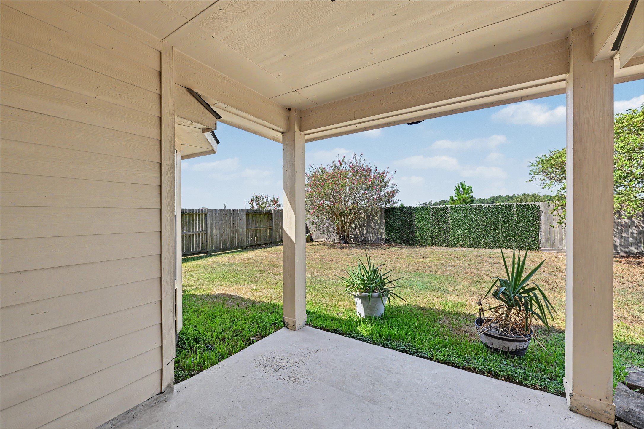 24703 Sandusky Drive Property Photo 33