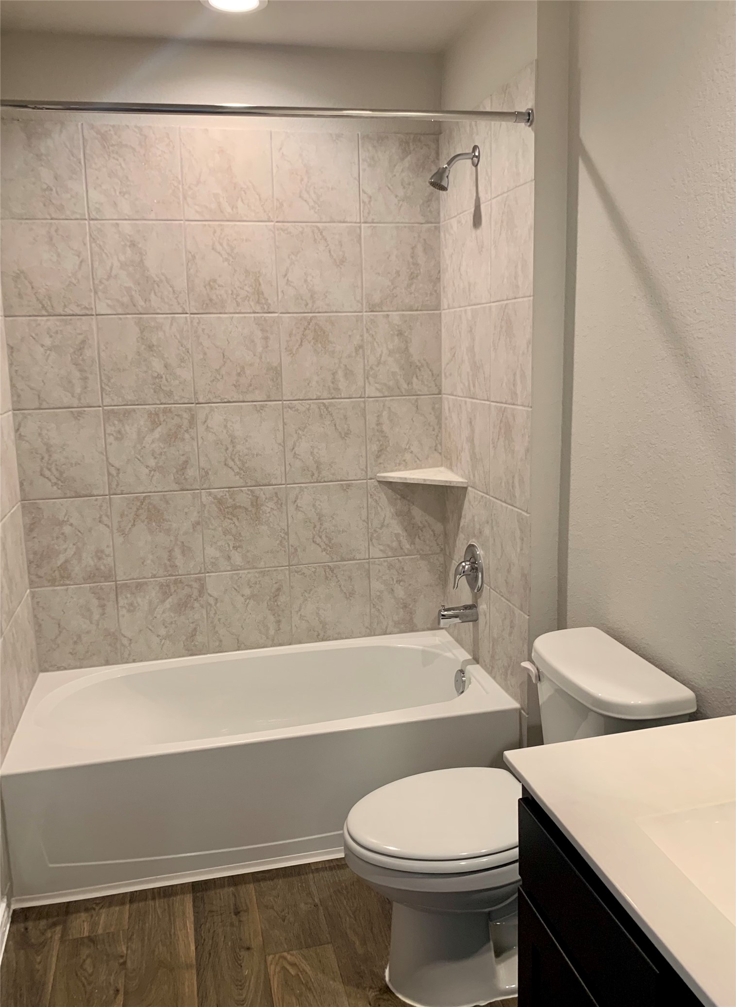 4227 Isoletta Court Property Photo 12