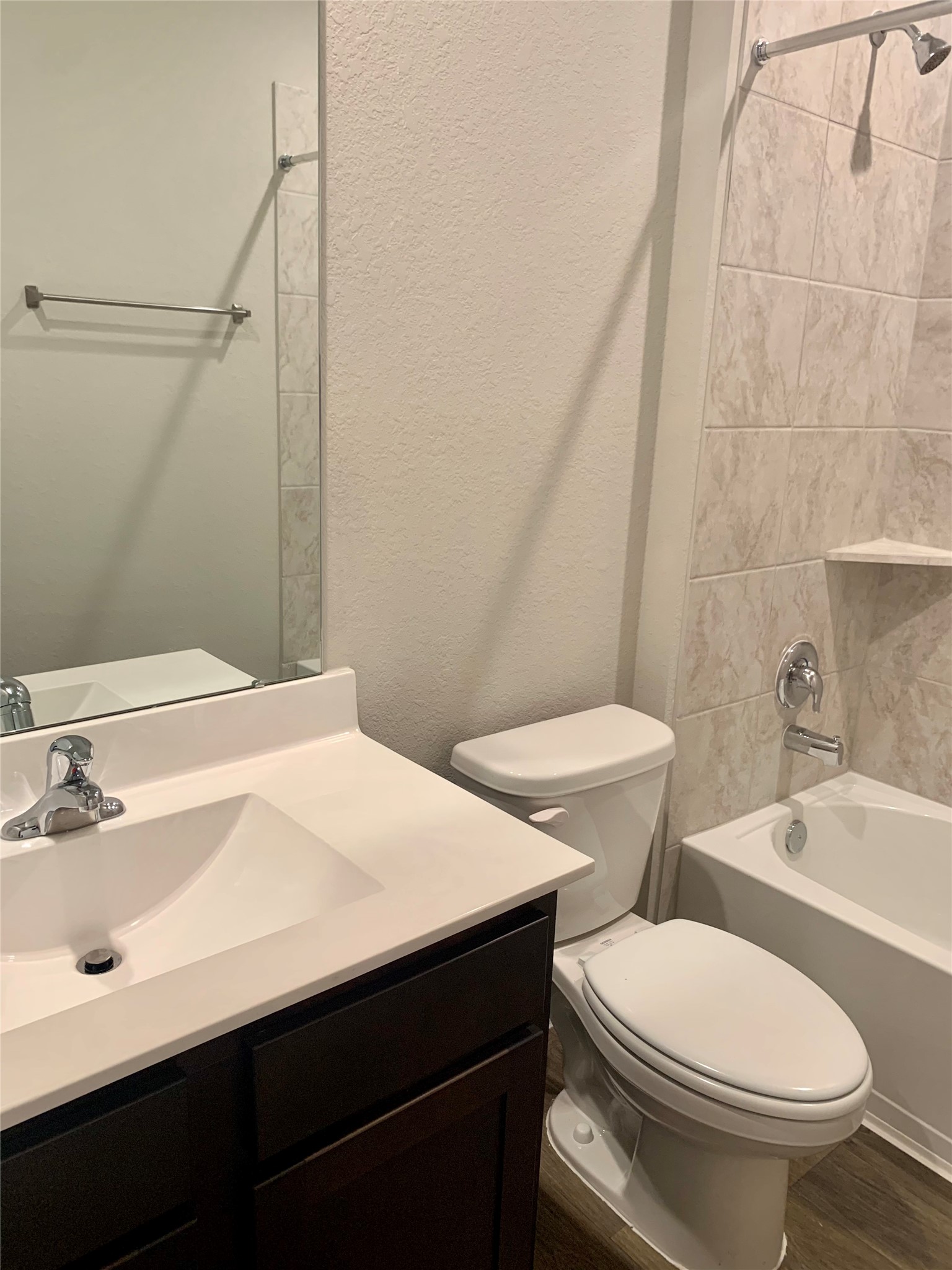 4227 Isoletta Court Property Photo 16