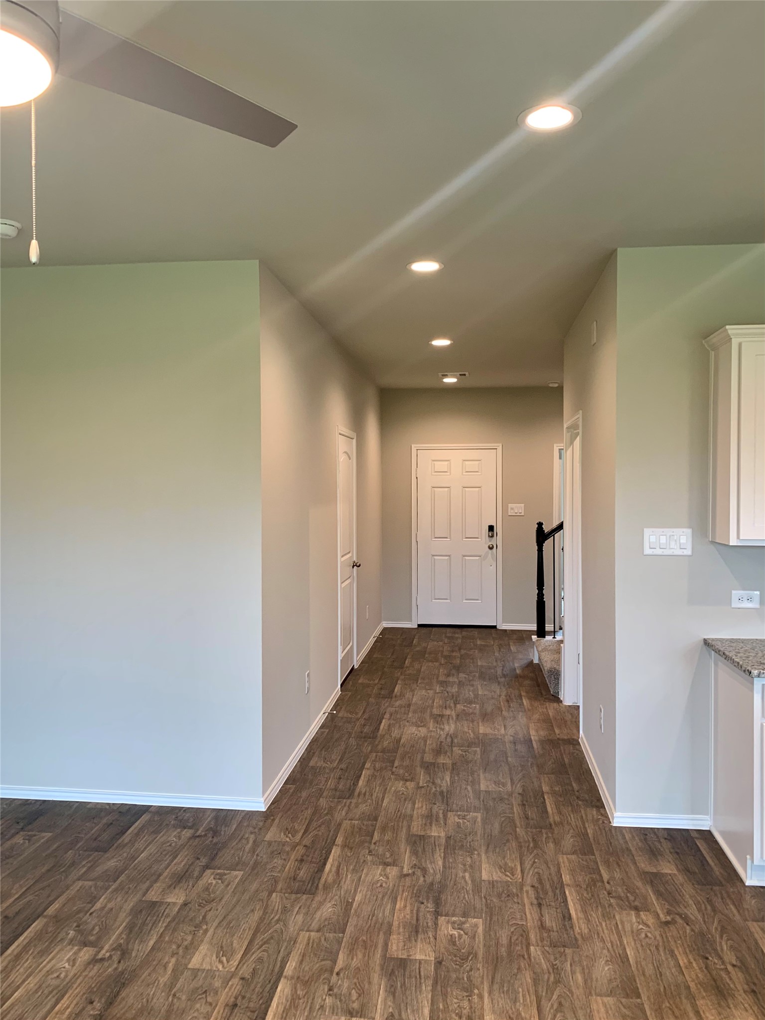 4227 Isoletta Court Property Photo 17