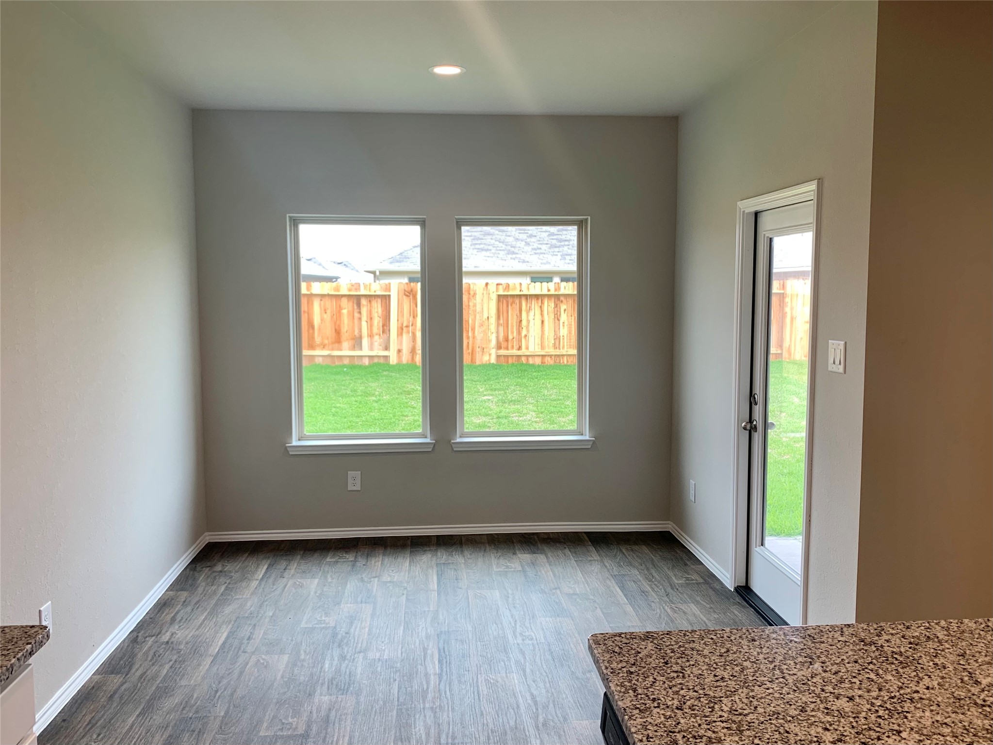 4227 Isoletta Court Property Photo 21