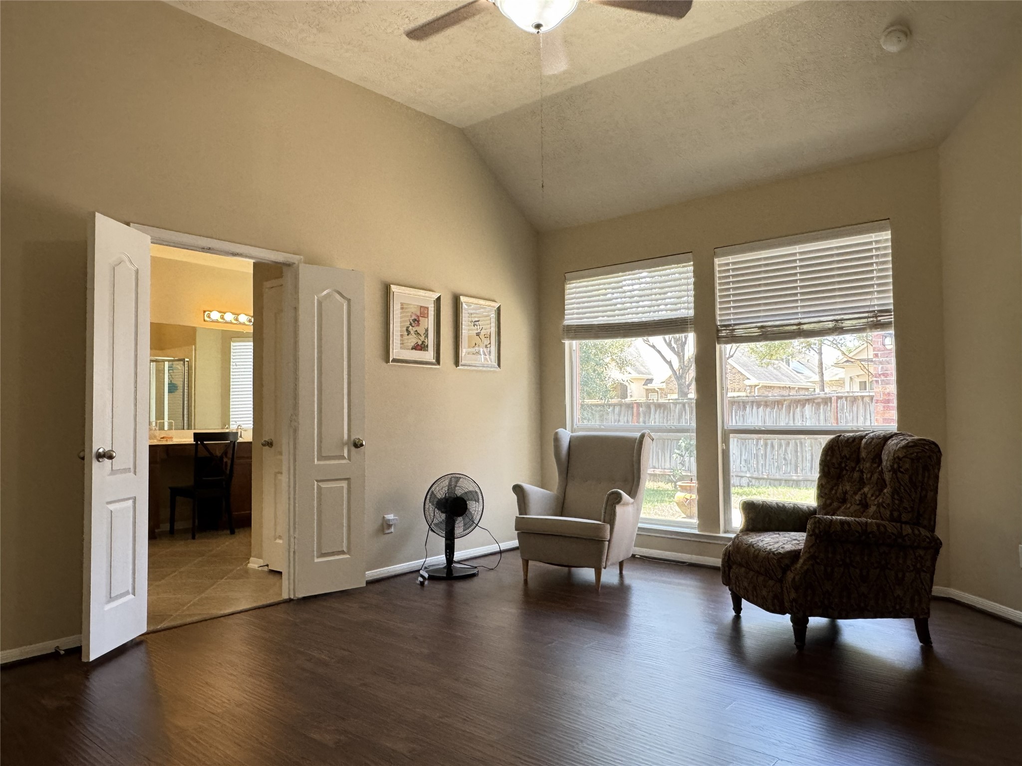 6106 Brookmall Drive Property Photo 10