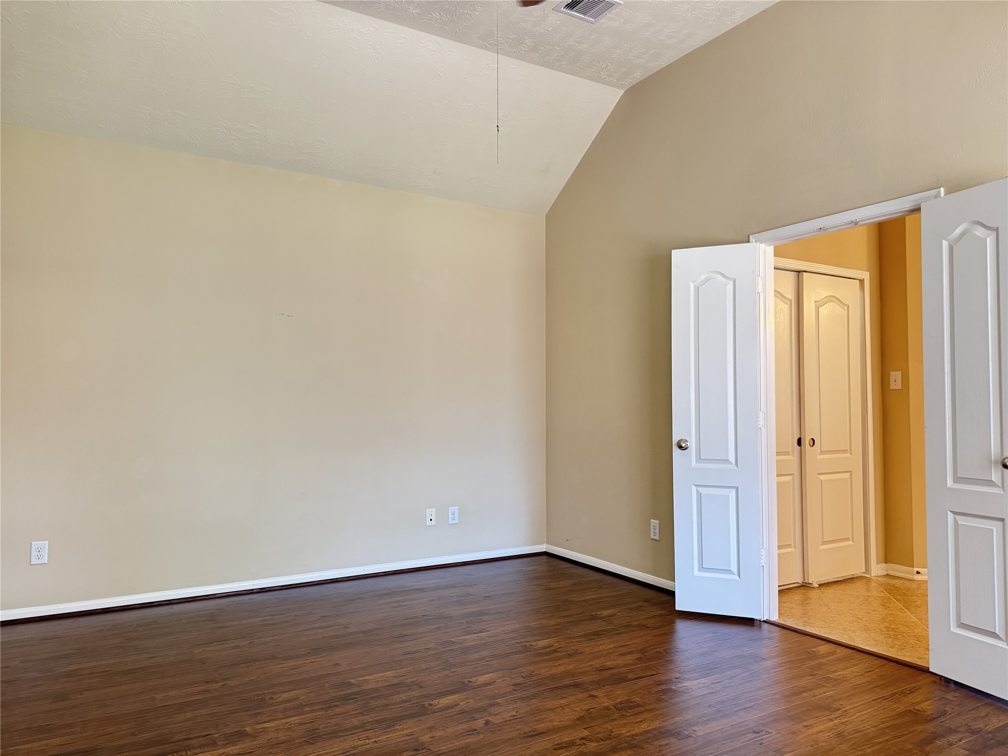 6106 Brookmall Drive Property Photo 12