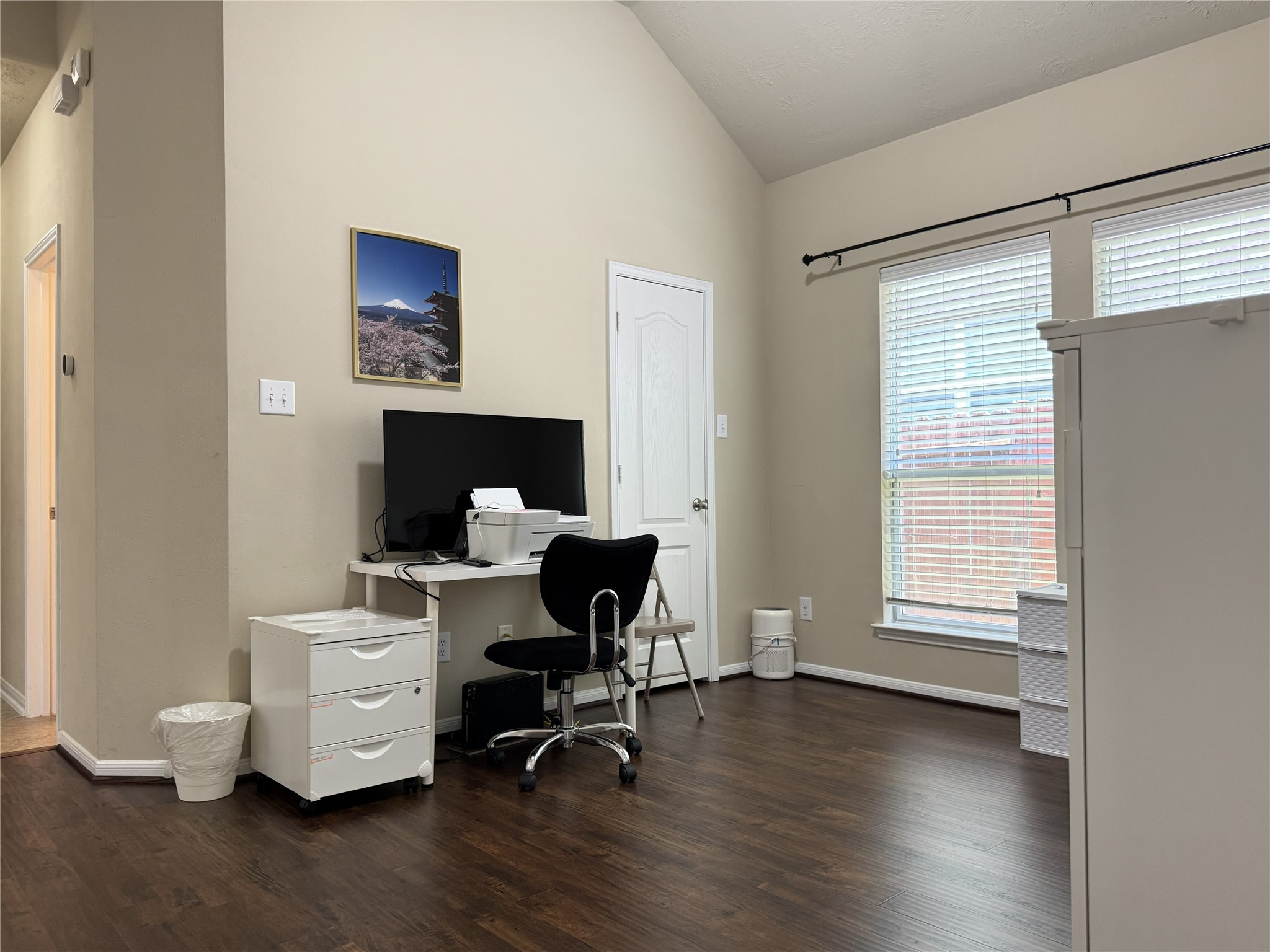 6106 Brookmall Drive Property Photo 14