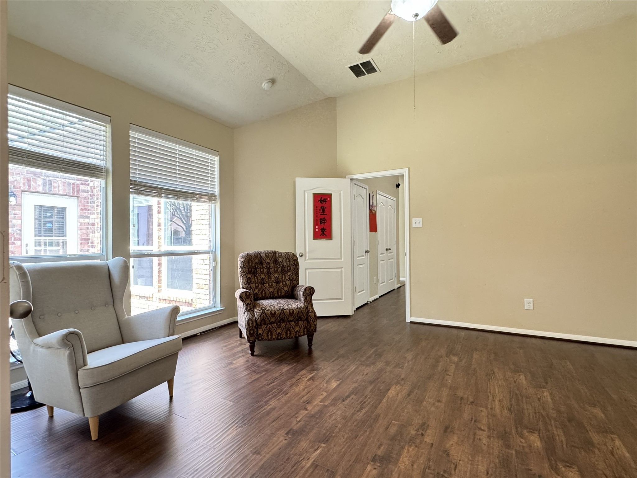 6106 Brookmall Drive Property Photo 15