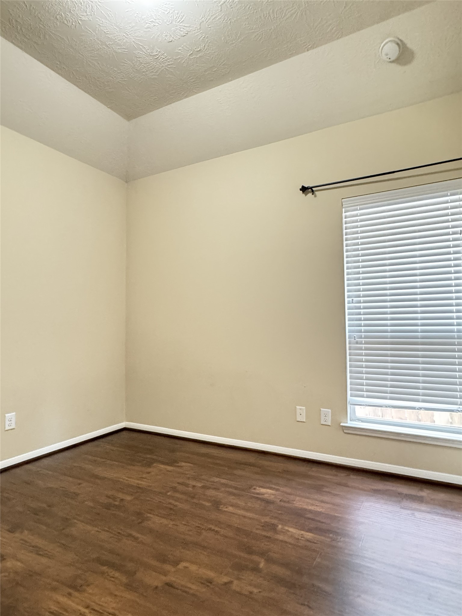 6106 Brookmall Drive Property Photo 21