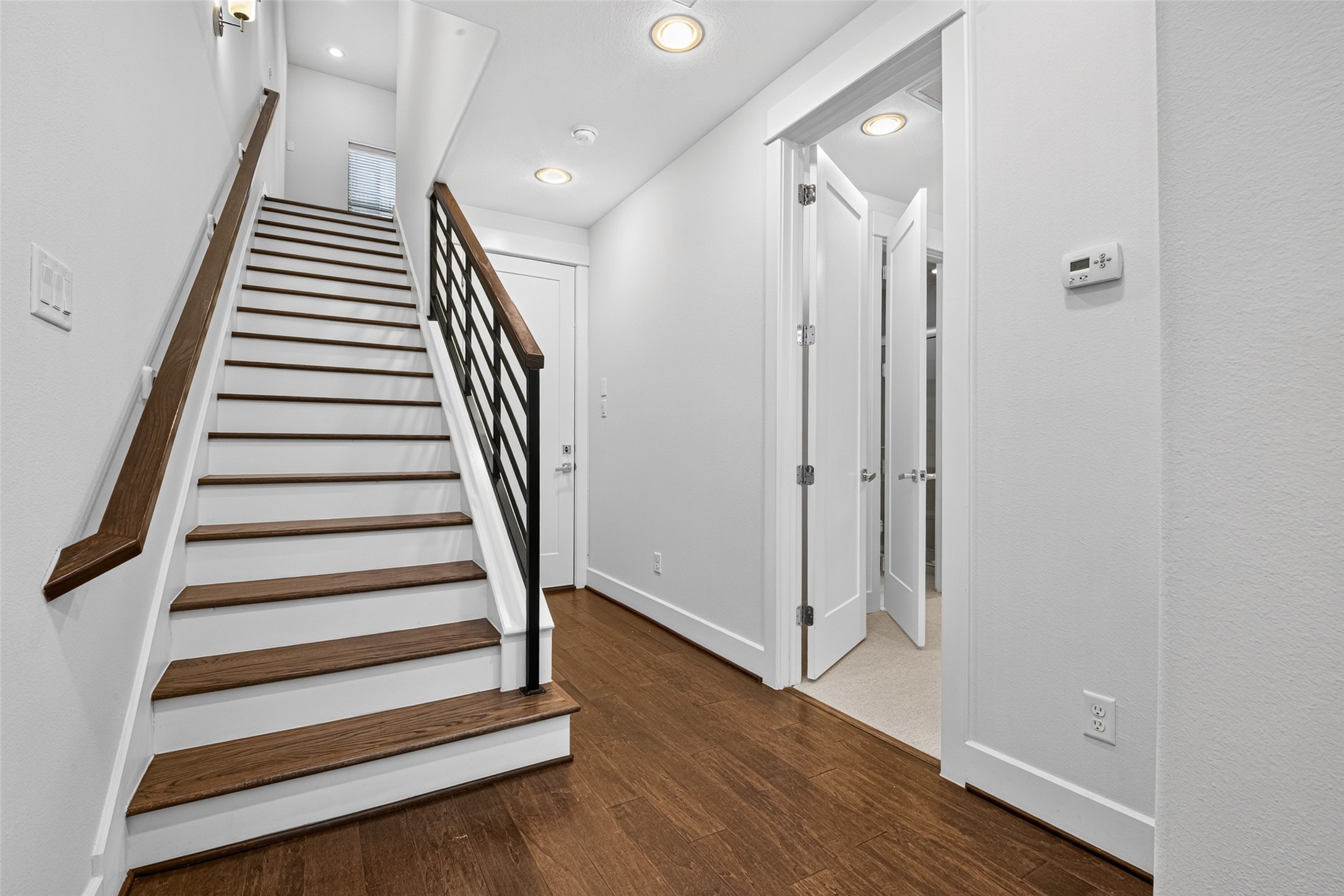 2610 Polk Street Property Photo 4