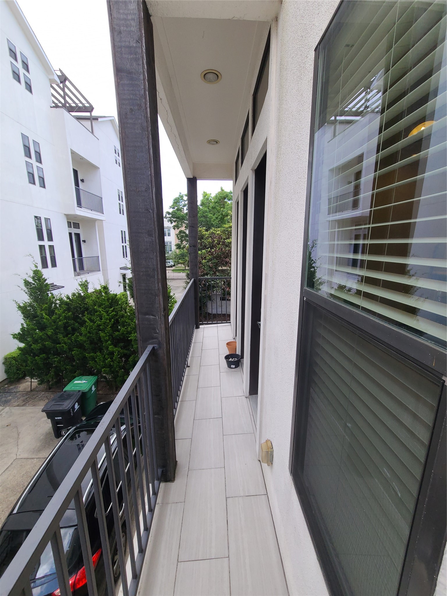 2610 Polk Street Property Photo 7