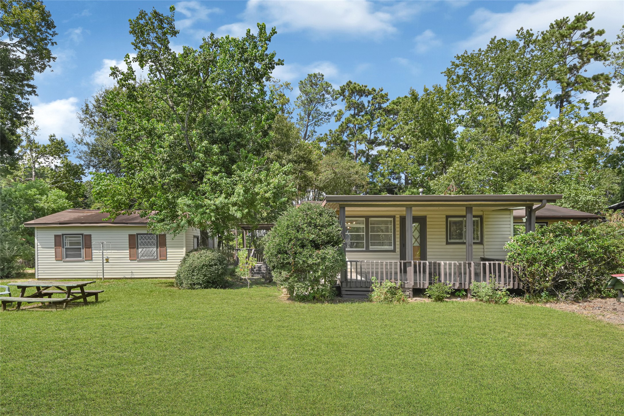 18121 Atkinson Lane Property Photo 22