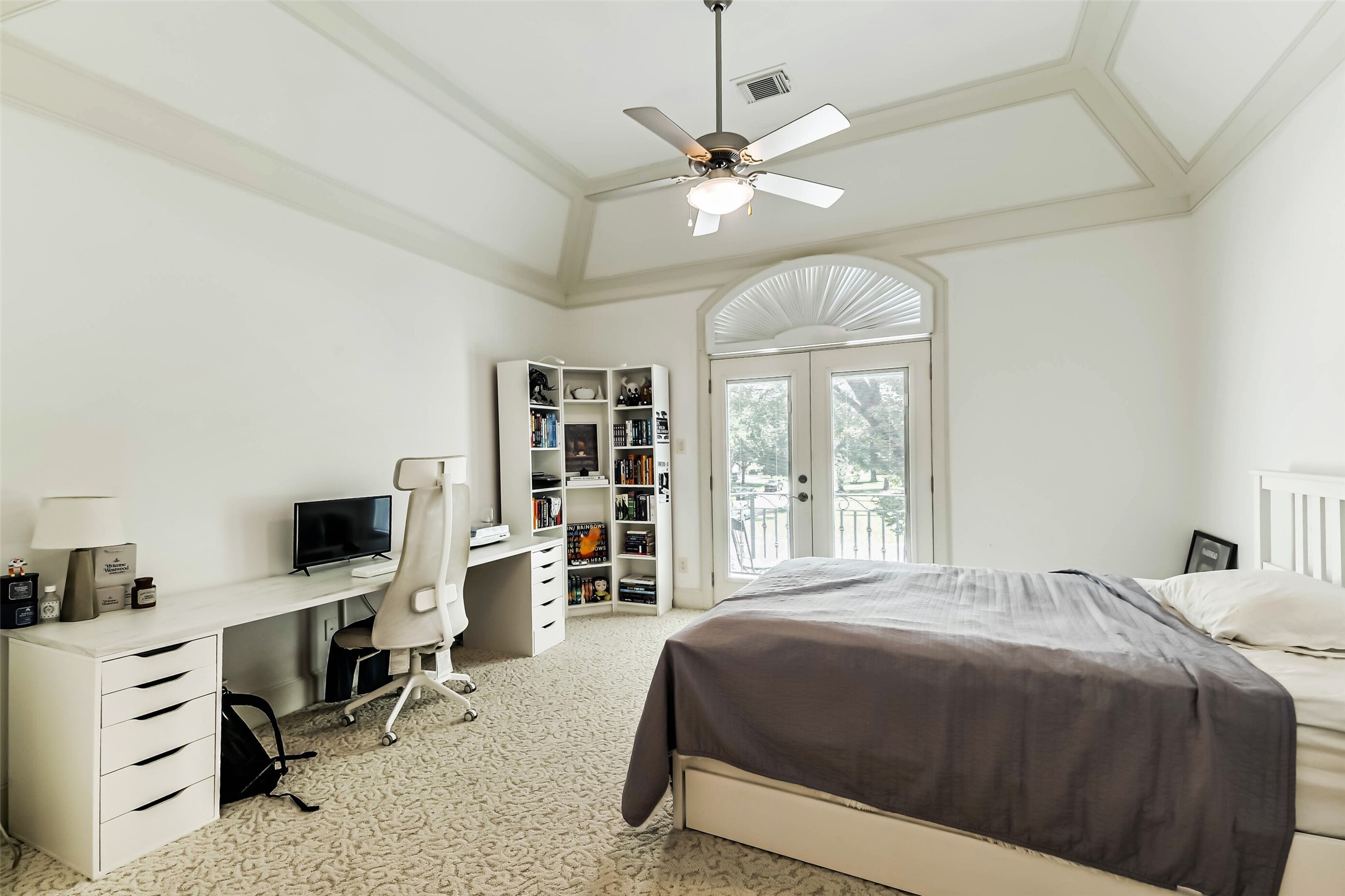 2502 Chimney Rock Road Property Photo 38