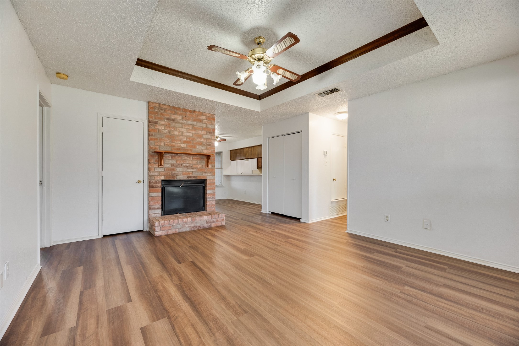 5126 Trail Dust Lane Property Photo 6