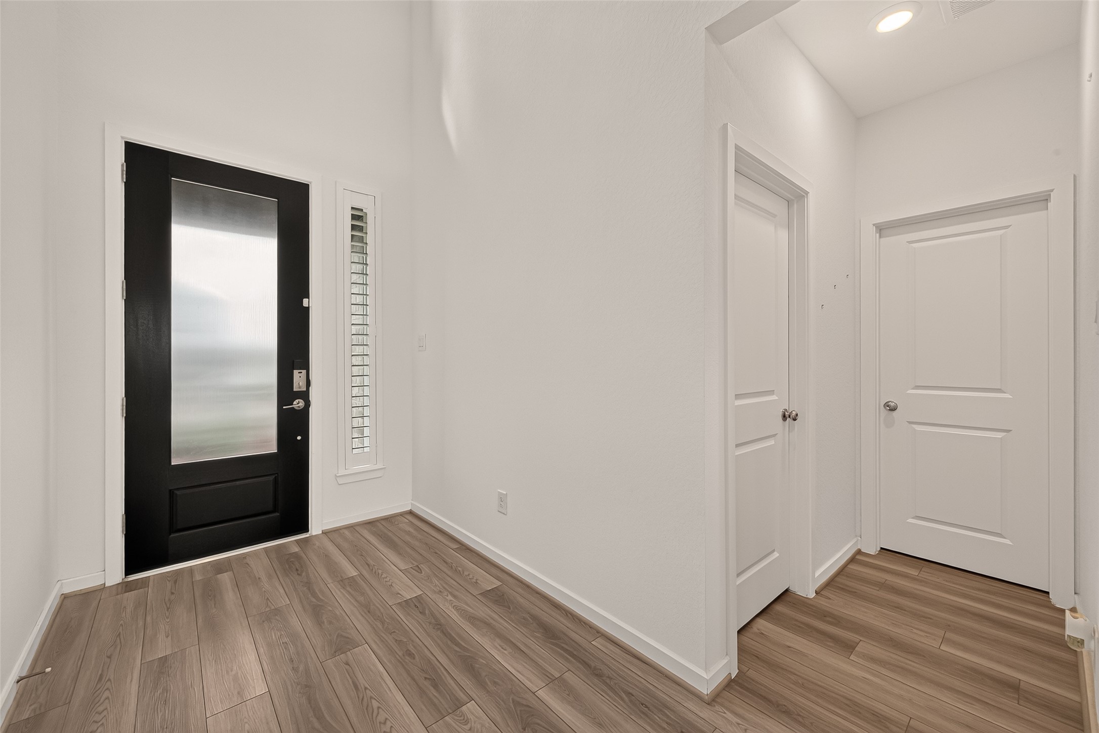 21806 Wycombe Terrace Way Property Photo 4