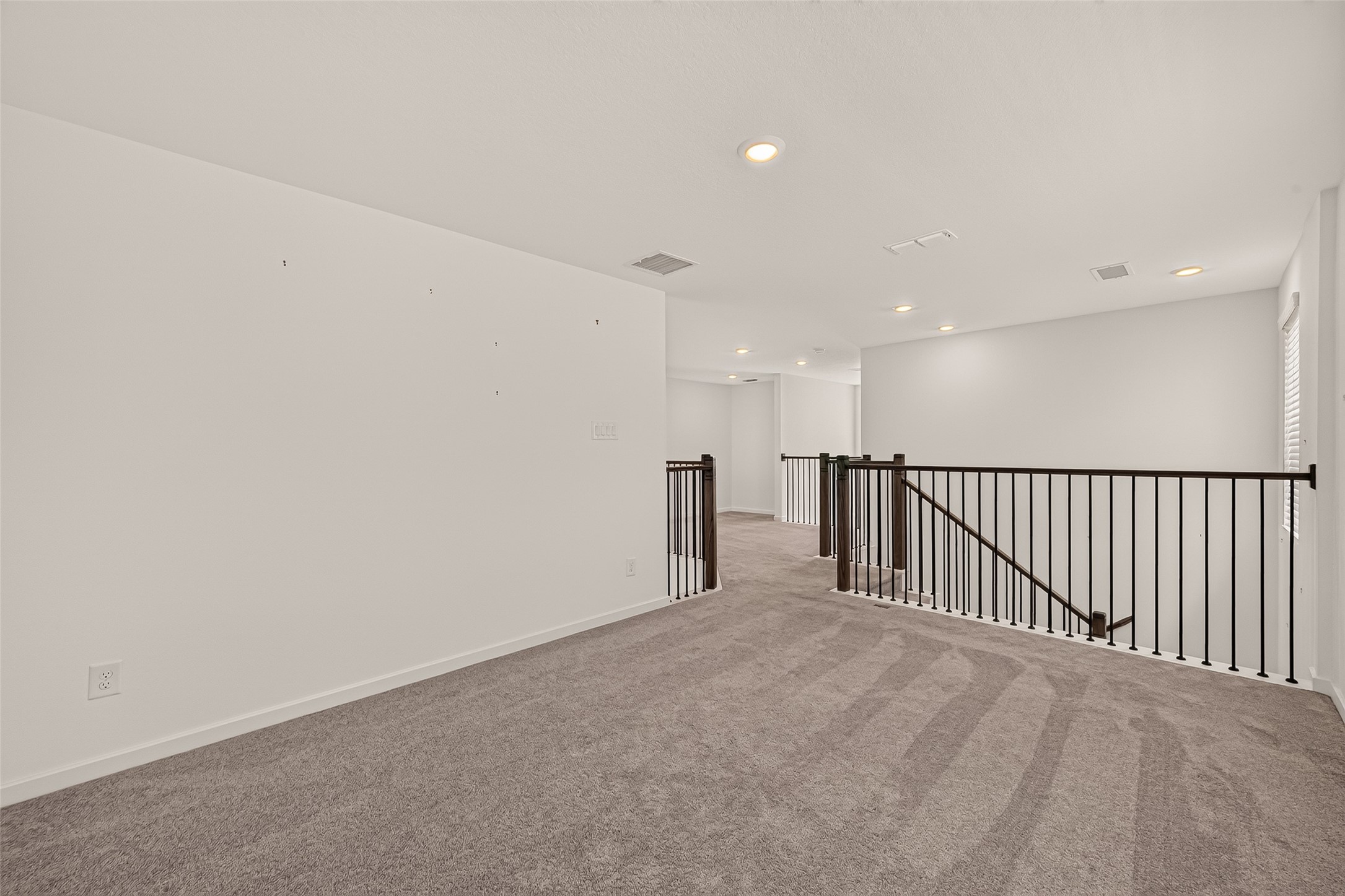 21806 Wycombe Terrace Way Property Photo 33