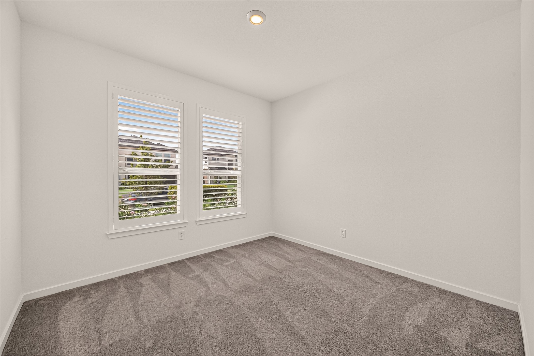 21806 Wycombe Terrace Way Property Photo 37