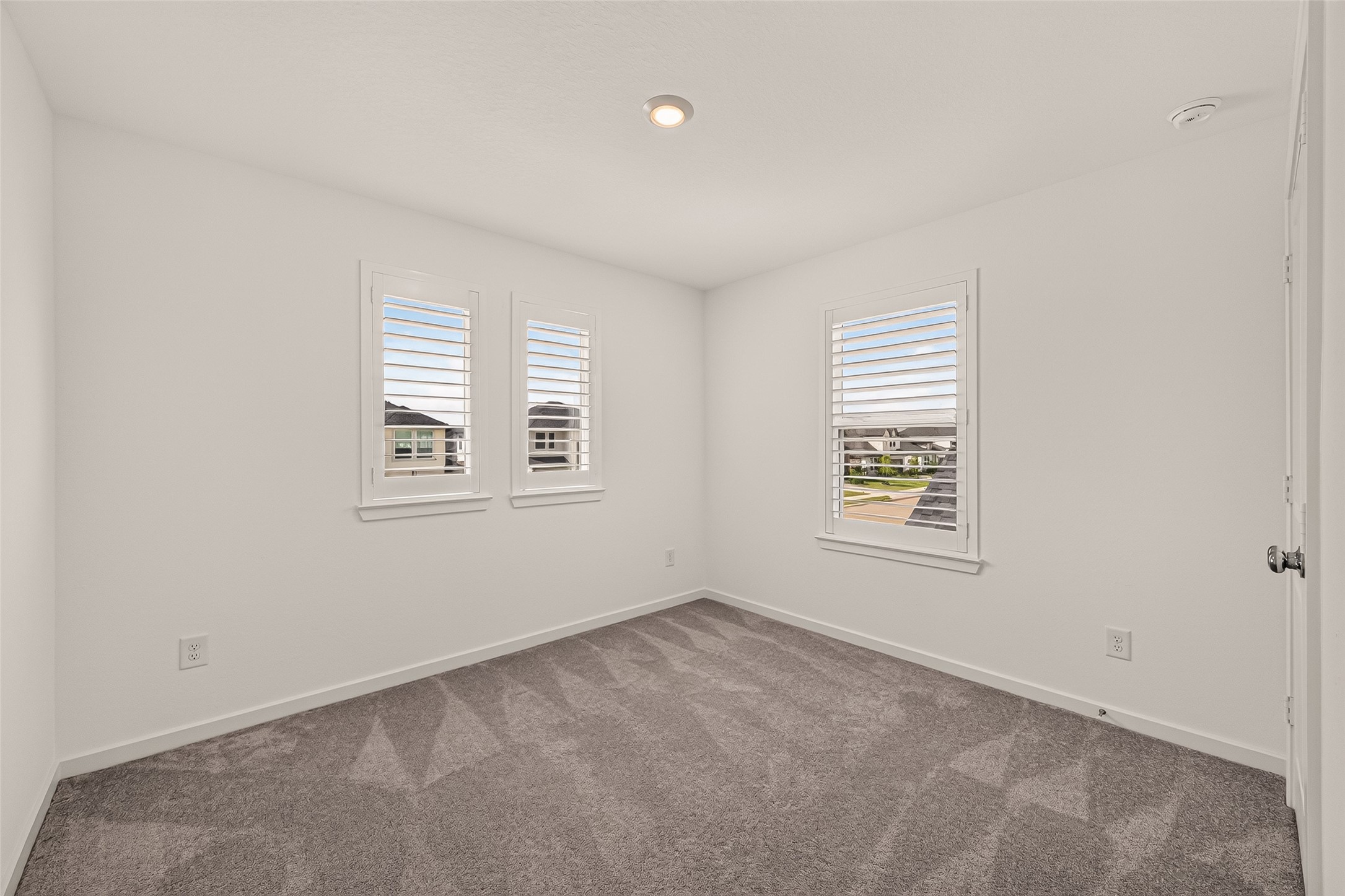 21806 Wycombe Terrace Way Property Photo 39