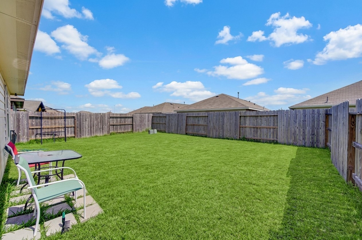 26923 Winward Creek Trail Property Photo 5