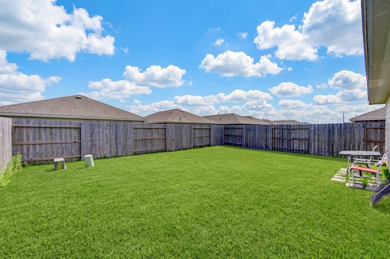 26923 Winward Creek Trail Property Photo 9