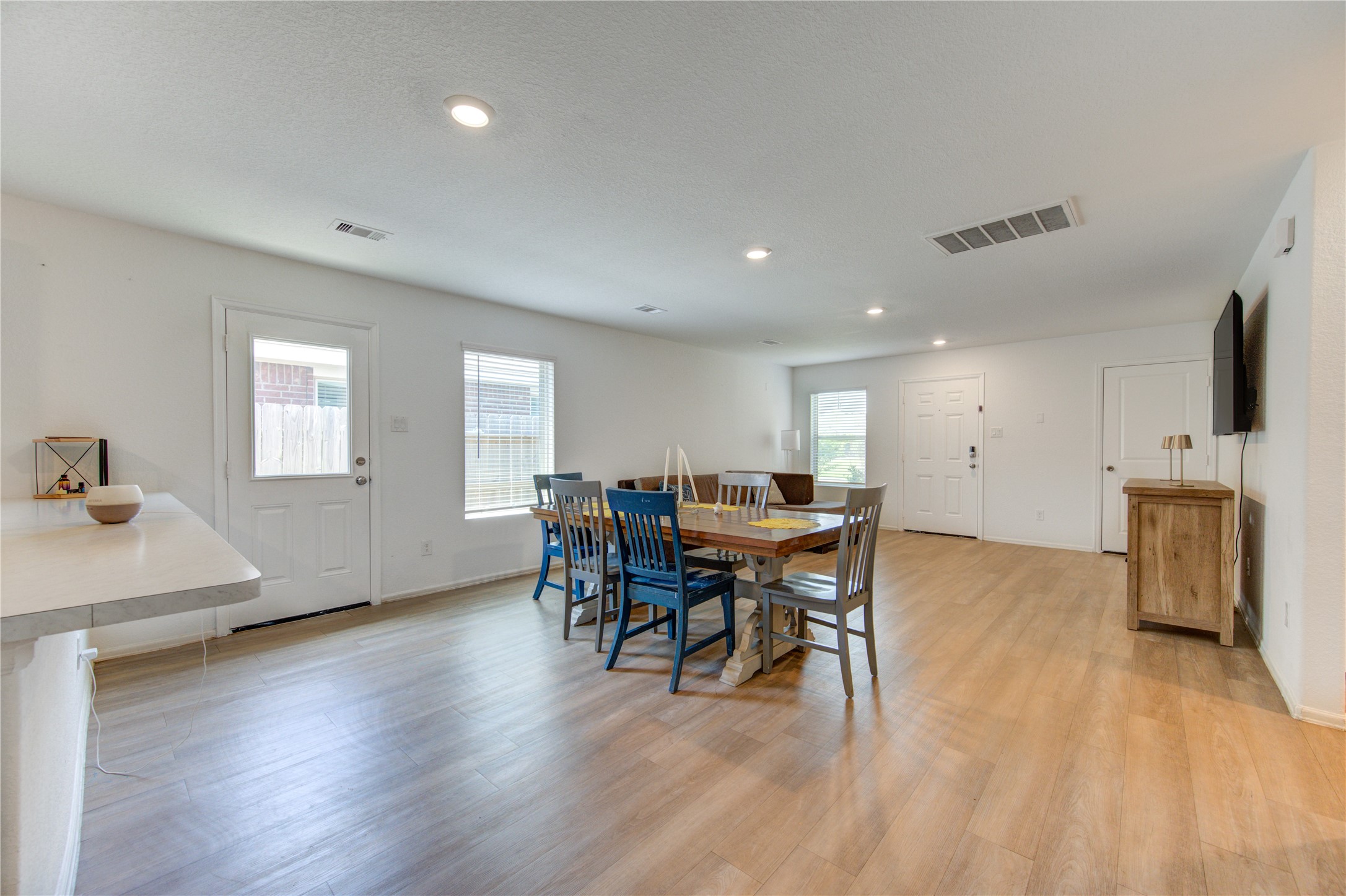 26923 Winward Creek Trail Property Photo 14