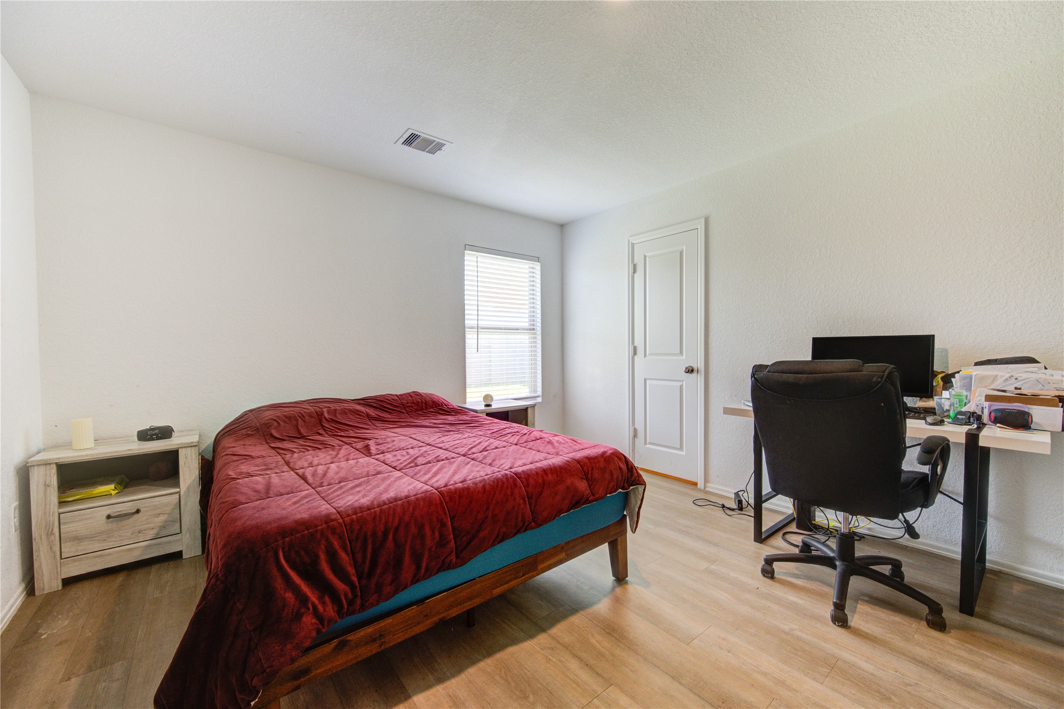 26923 Winward Creek Trail Property Photo 31