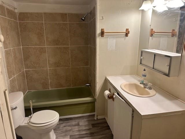16905 Glenheath Property Photo 14