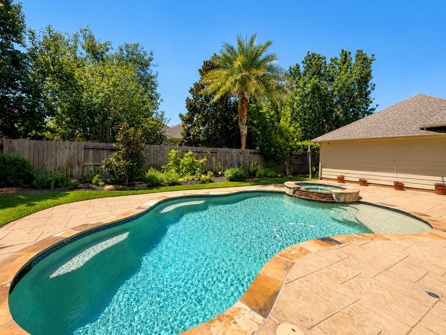 14611 Laurenwood Court, Humble Tx 77396 Property Photo 2