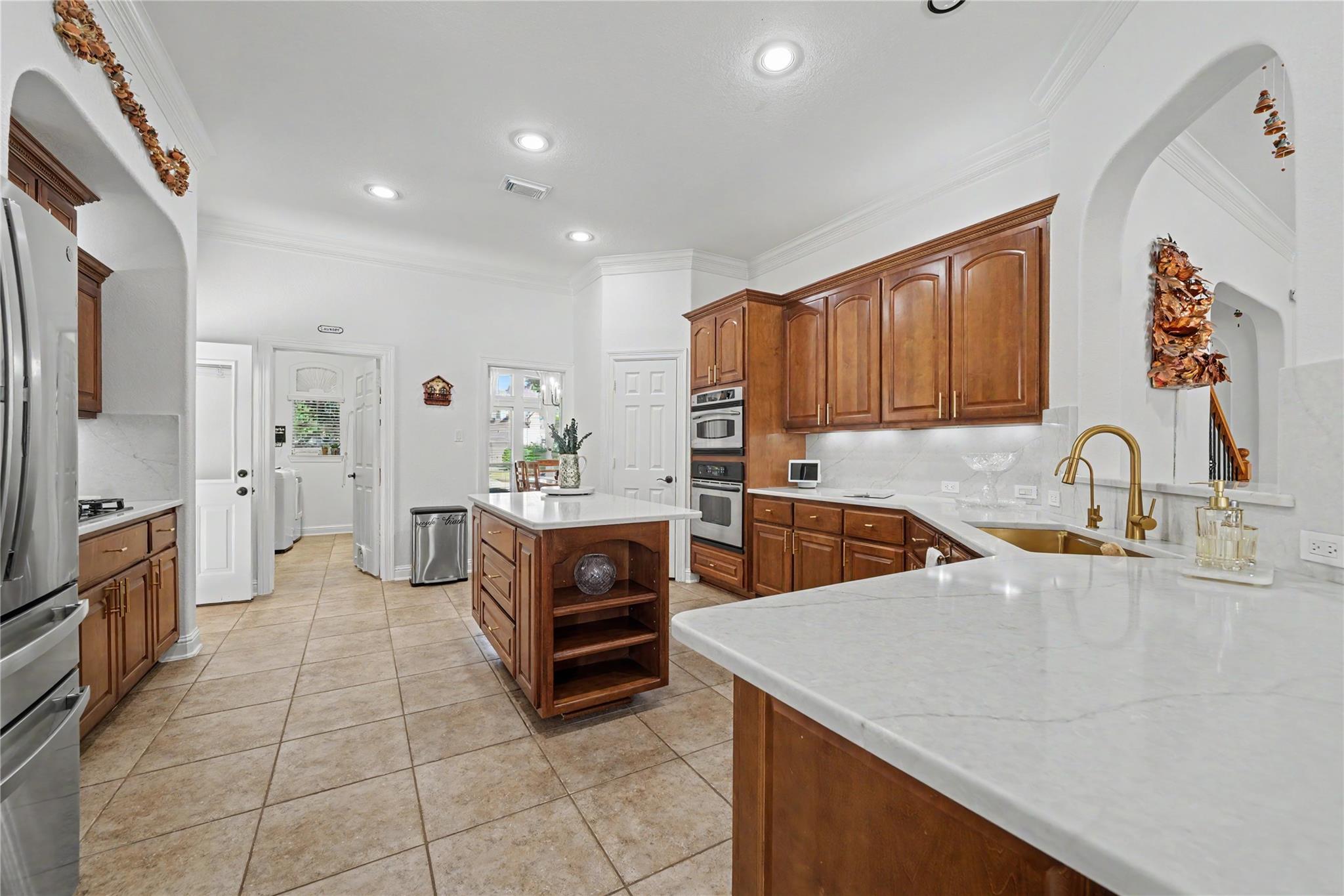 14611 Laurenwood Court, Humble Tx 77396 Property Photo 8
