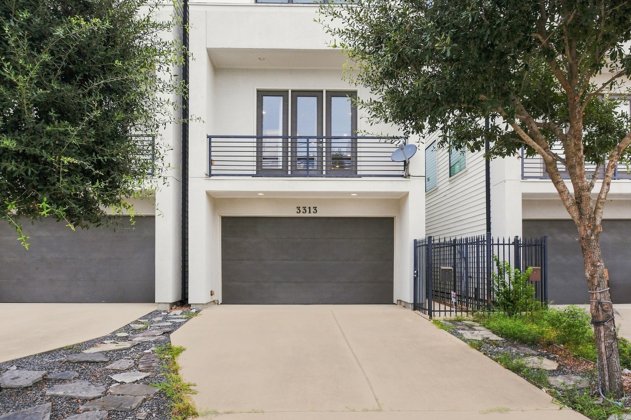 3313 Cline Street Property Photo 5