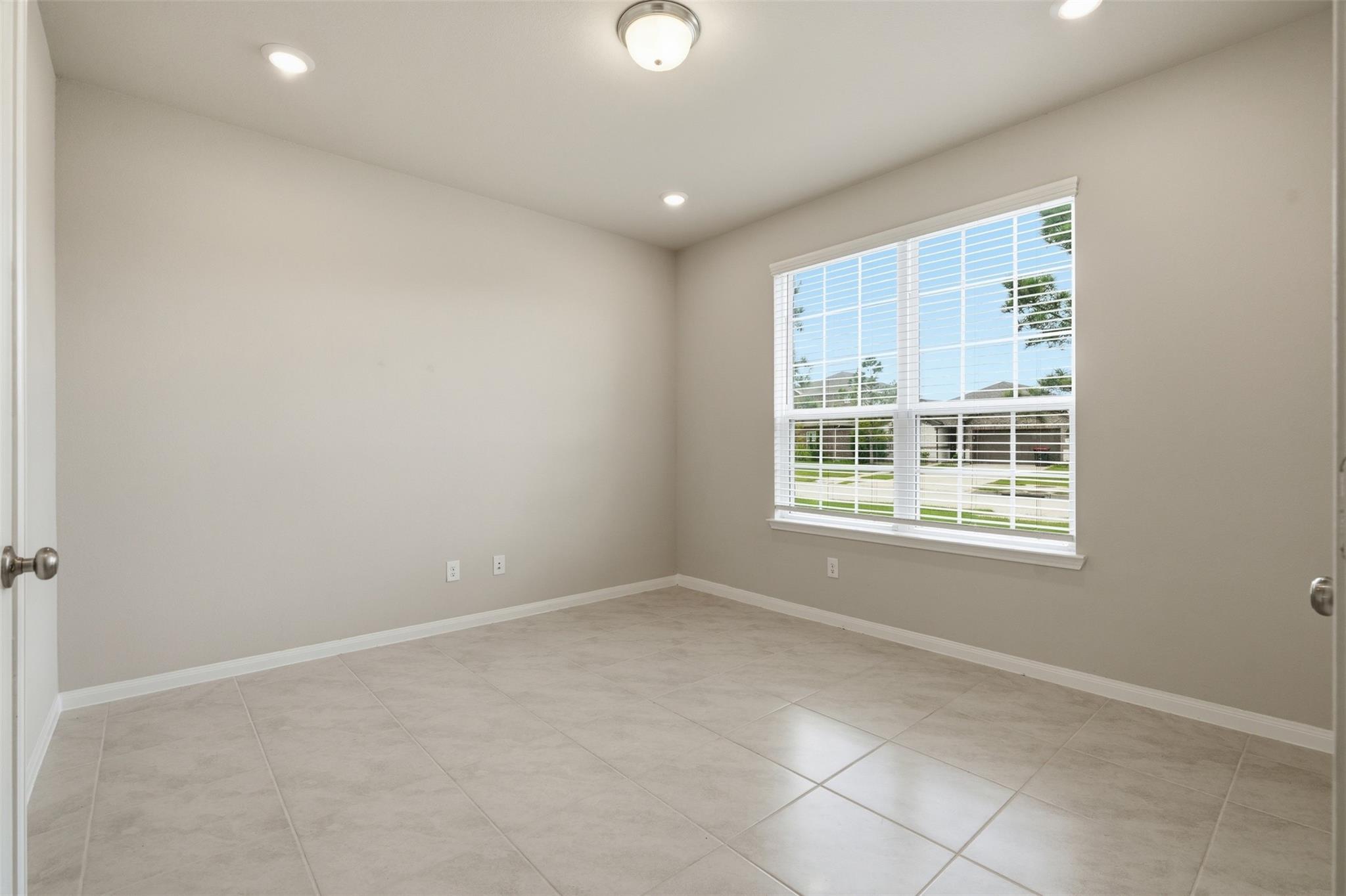 2413 Olancha Drive, Rosharon Tx 77583 Property Photo 6