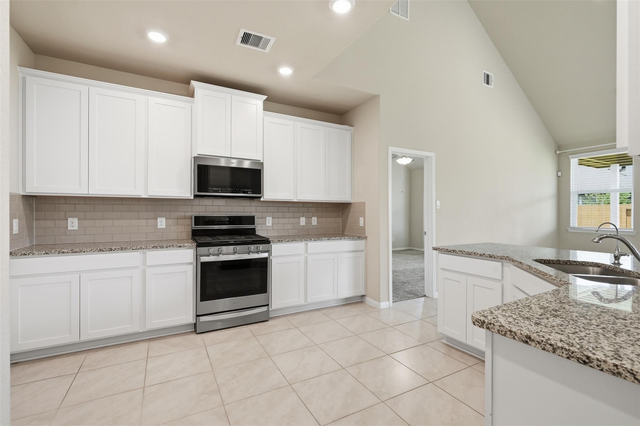2413 Olancha Drive, Rosharon Tx 77583 Property Photo 16