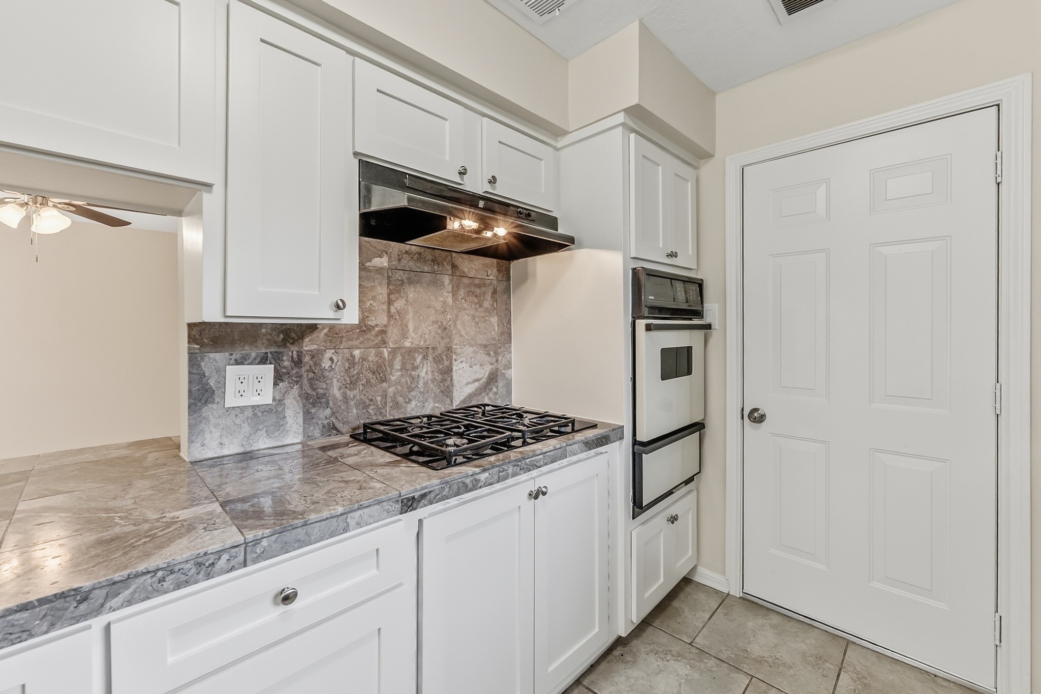 2615 Chimney Rock Property Photo 9