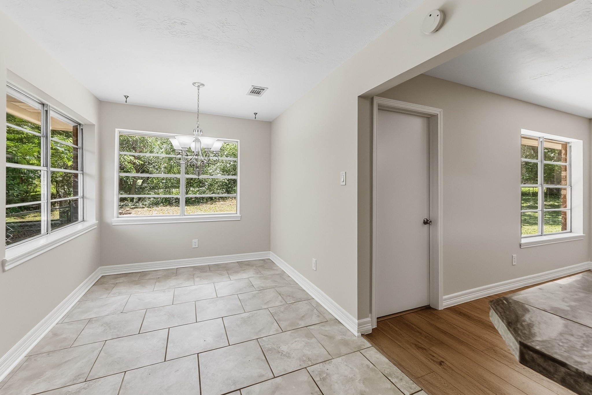2615 Chimney Rock Property Photo 17