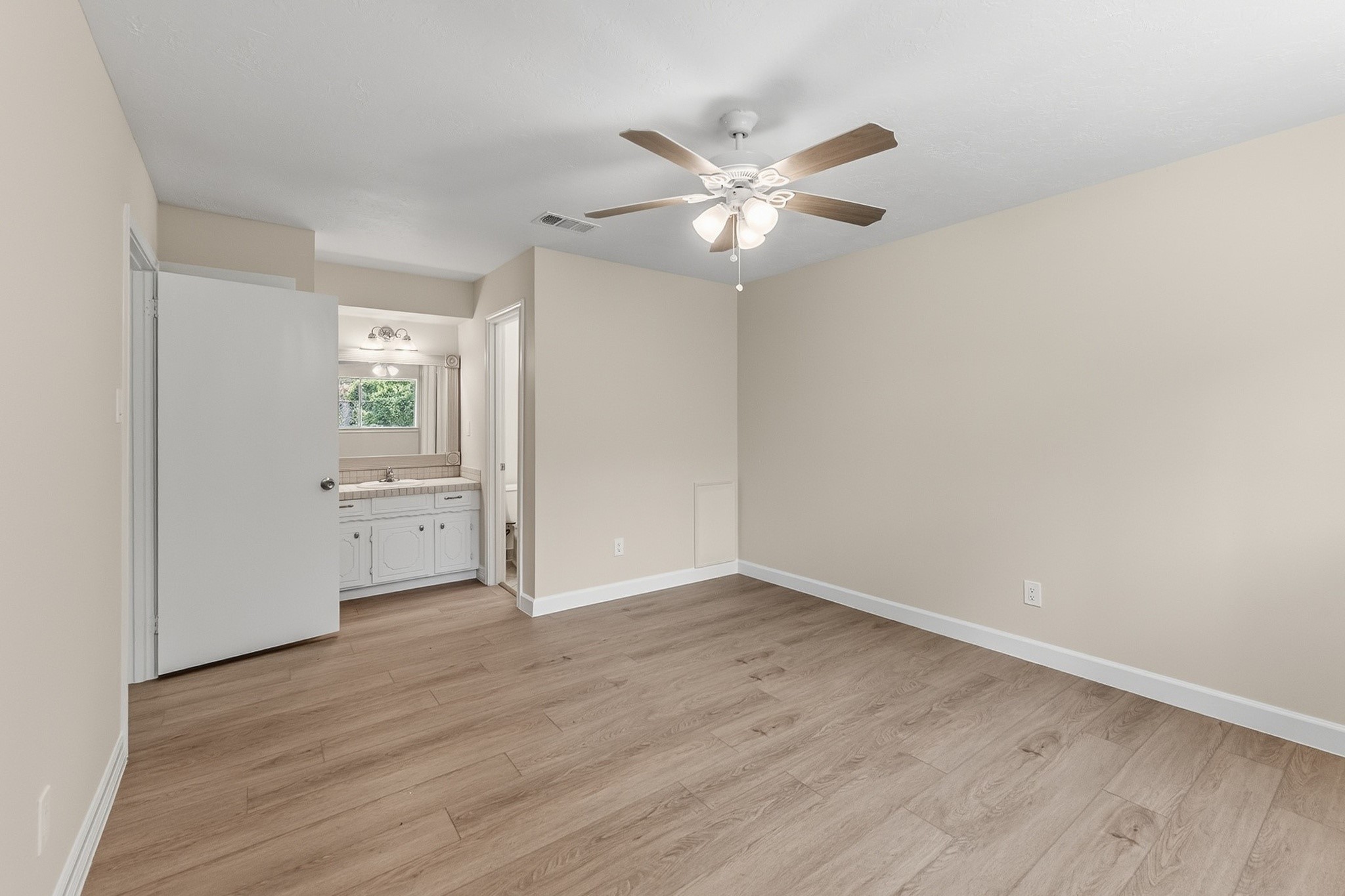 2615 Chimney Rock Property Photo 23