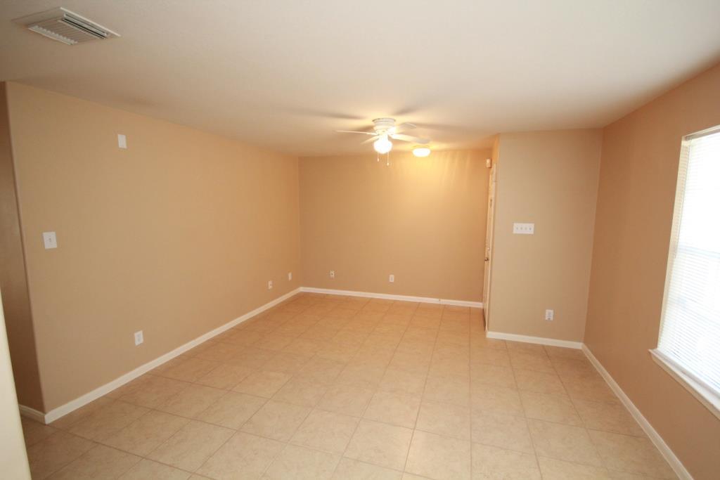 6418 Mountain Pines Lane Property Photo 4