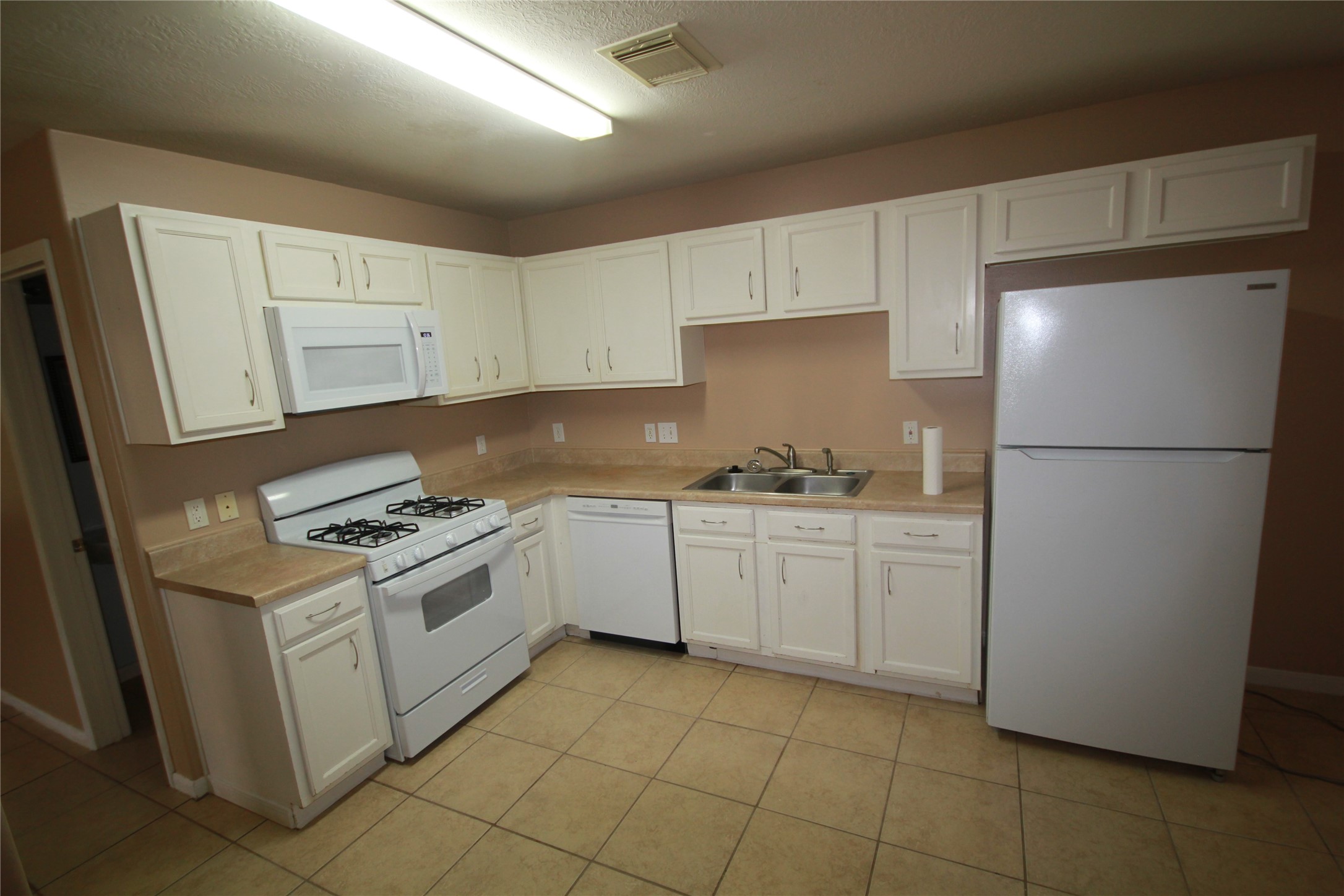 6418 Mountain Pines Lane Property Photo 20