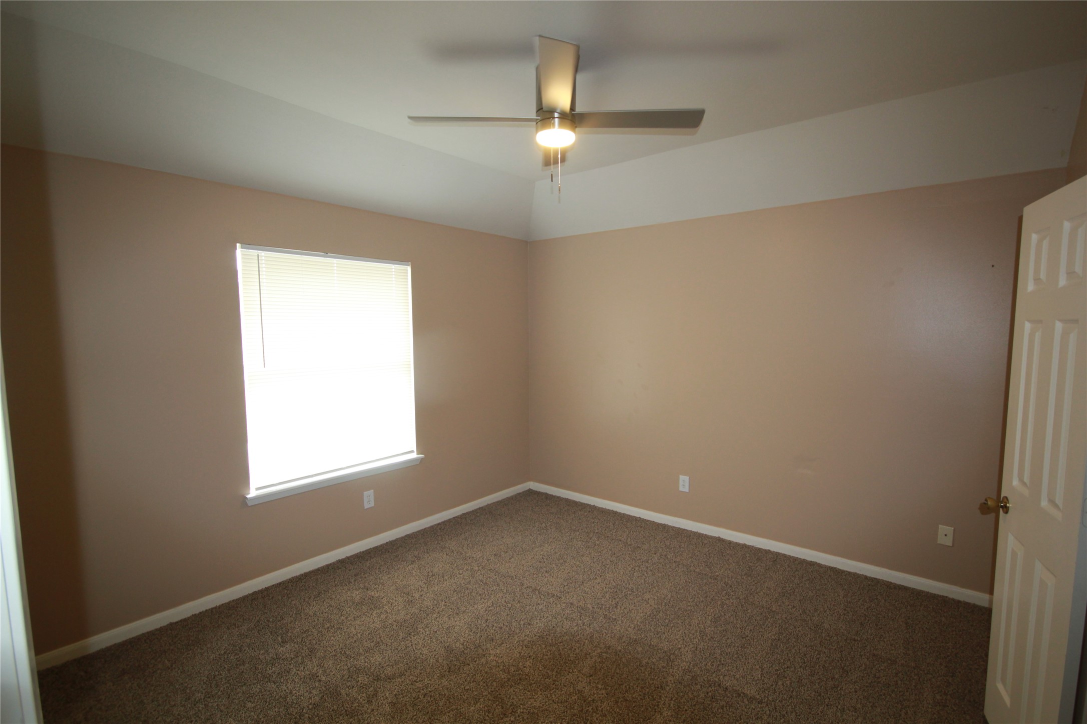 6418 Mountain Pines Lane Property Photo 27