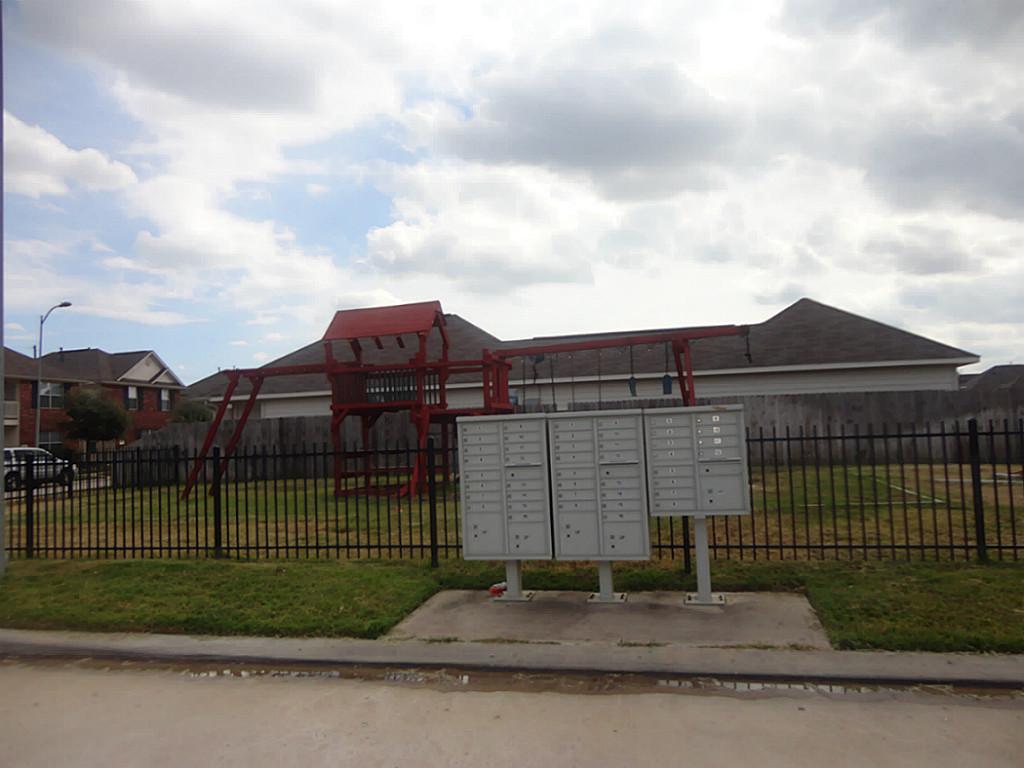 6418 Mountain Pines Lane Property Photo 39