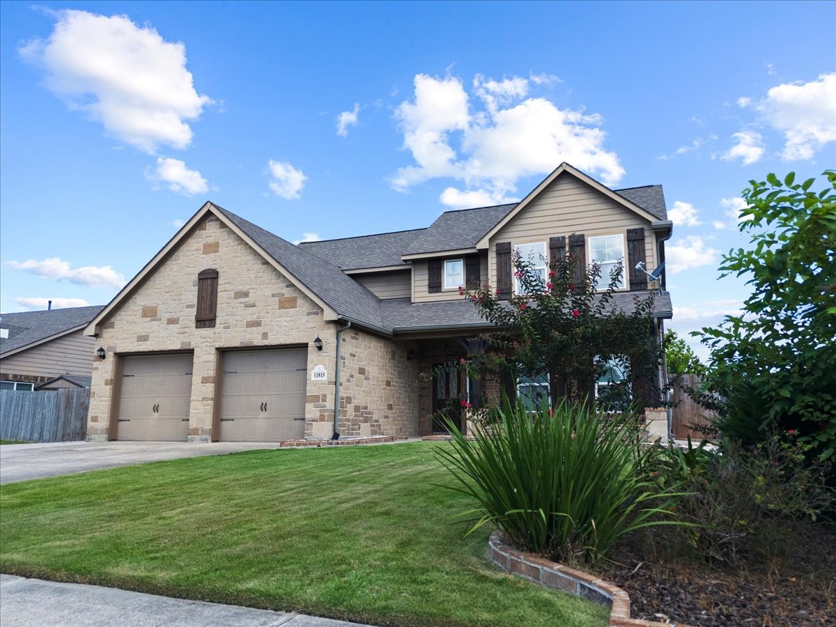 11815 Eagle Ridge Drive Property Photo 1