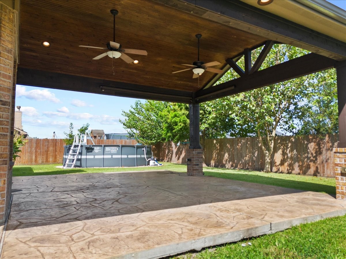 11815 Eagle Ridge Drive Property Photo 3