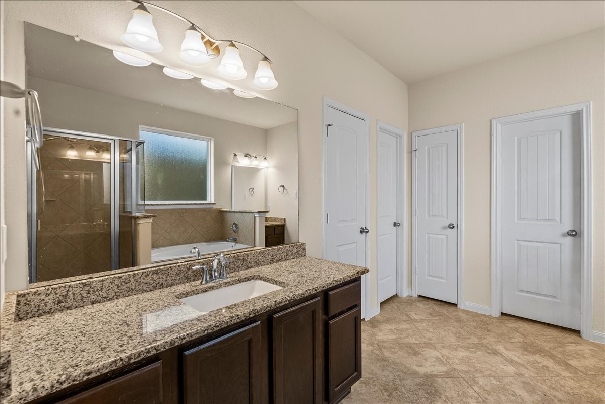 11815 Eagle Ridge Drive Property Photo 24